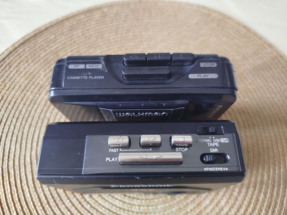 2 Walkmany Sony WM-B12 i Panasonic RQ-P155 Uszkodzone do naprawy.