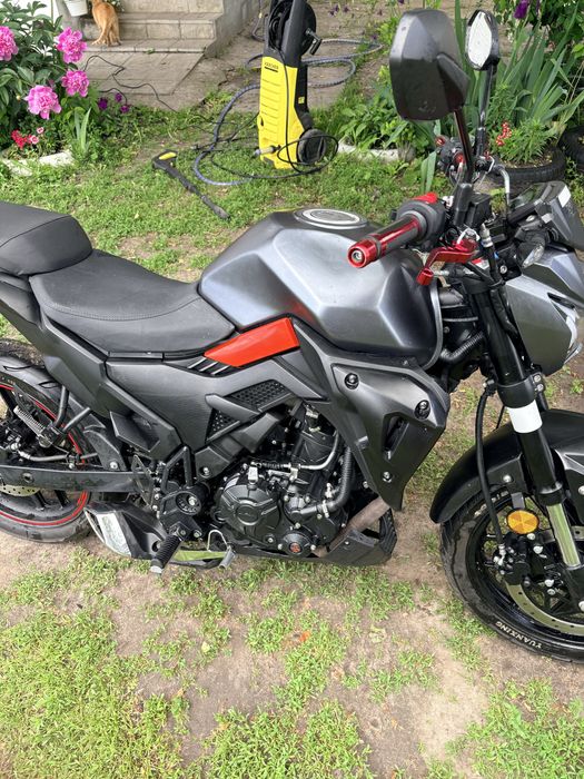 Lifan SR 220 4 v
