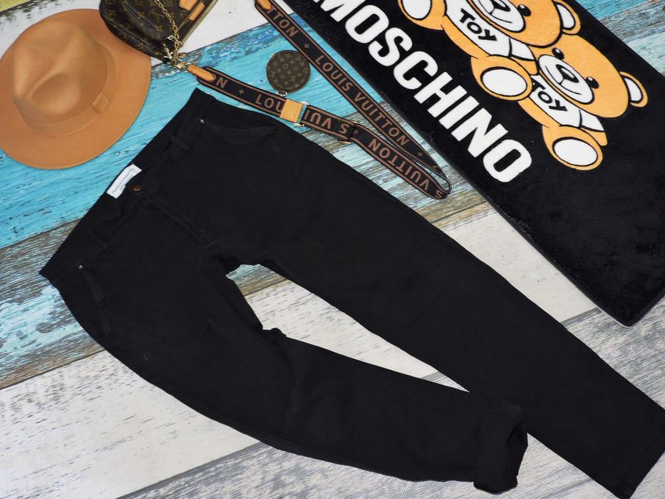 Shaping New Tomorrow Męskie spodnie skinny r 36/32