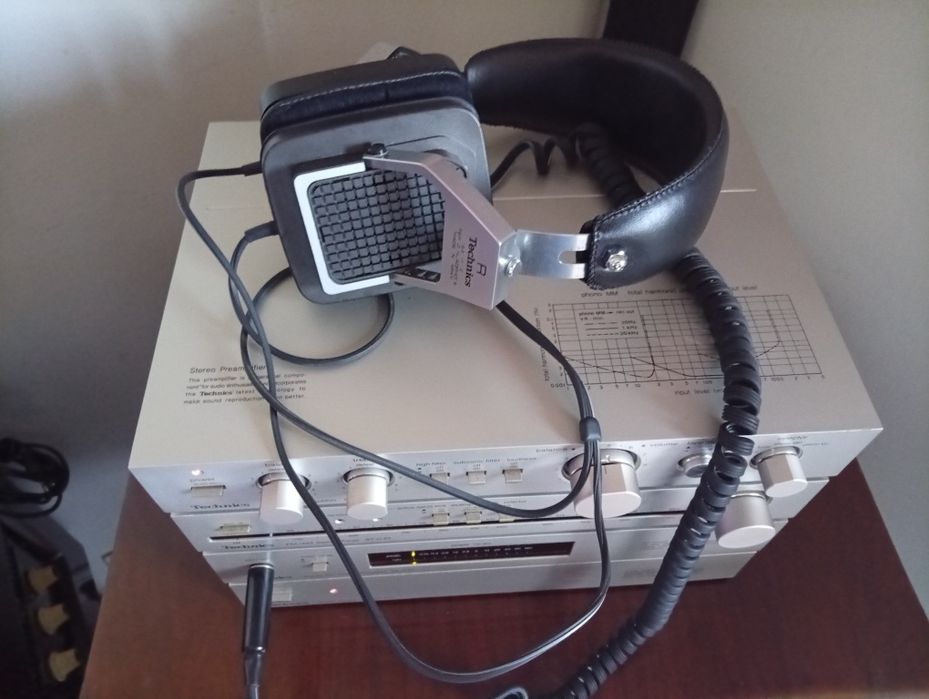 Auscultadores TECHNICS EAH 820