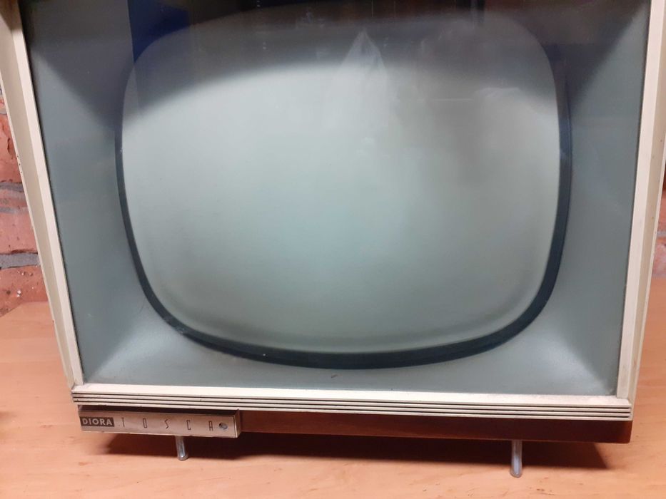 Telewizor Tosca Diora z PRL