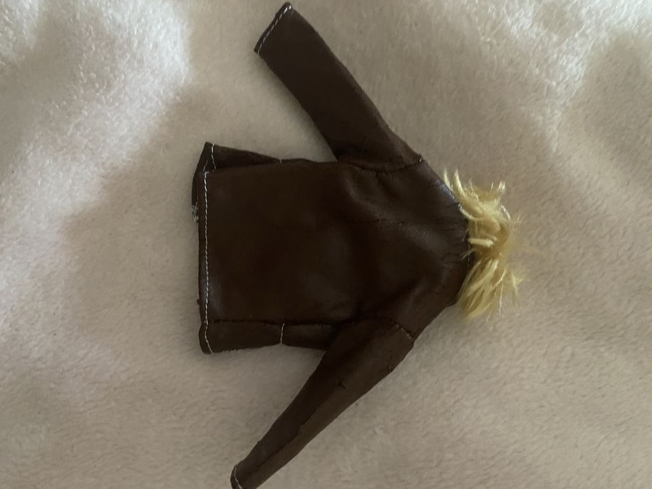 Acessorios das barbies