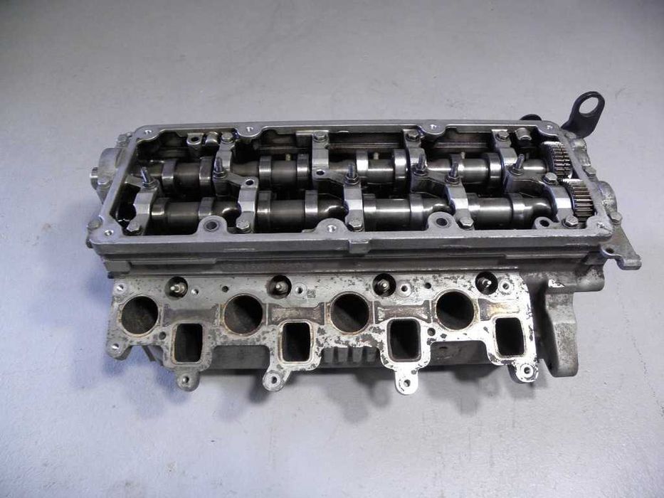Головка блока Volkswagen Passat 2.0tdi Skoda 2.0 Audi Q5 2.0 A6 2.0tdi