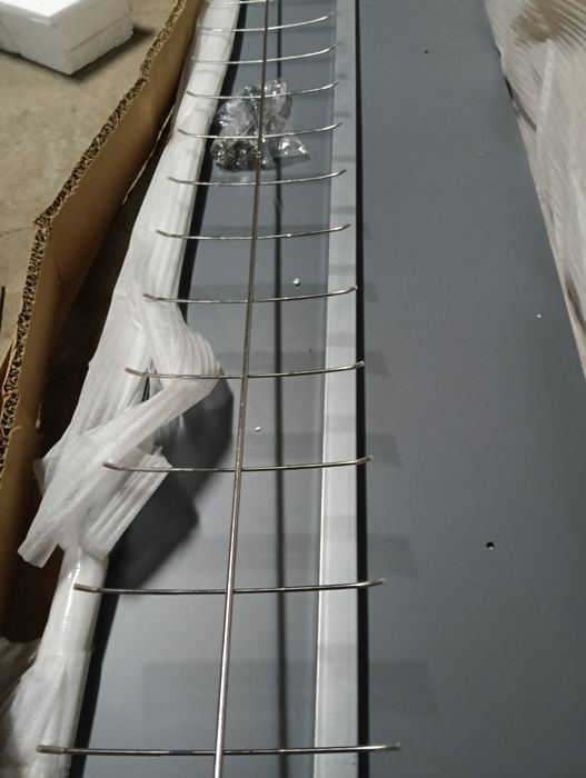 Sprzedam stojaki podlogowe