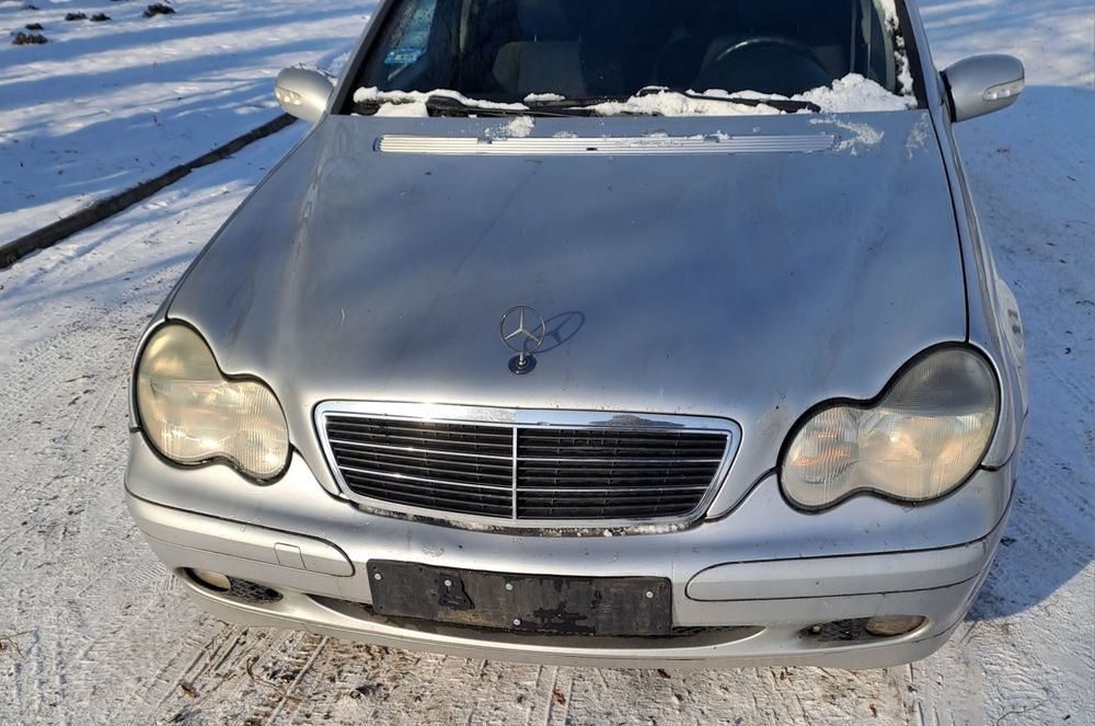 Mercedes cklasa w203 kolor 744 klapa bagażnika,hak,maska,zderzak,lampa