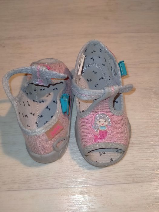 Сандали-тапочки для девочки