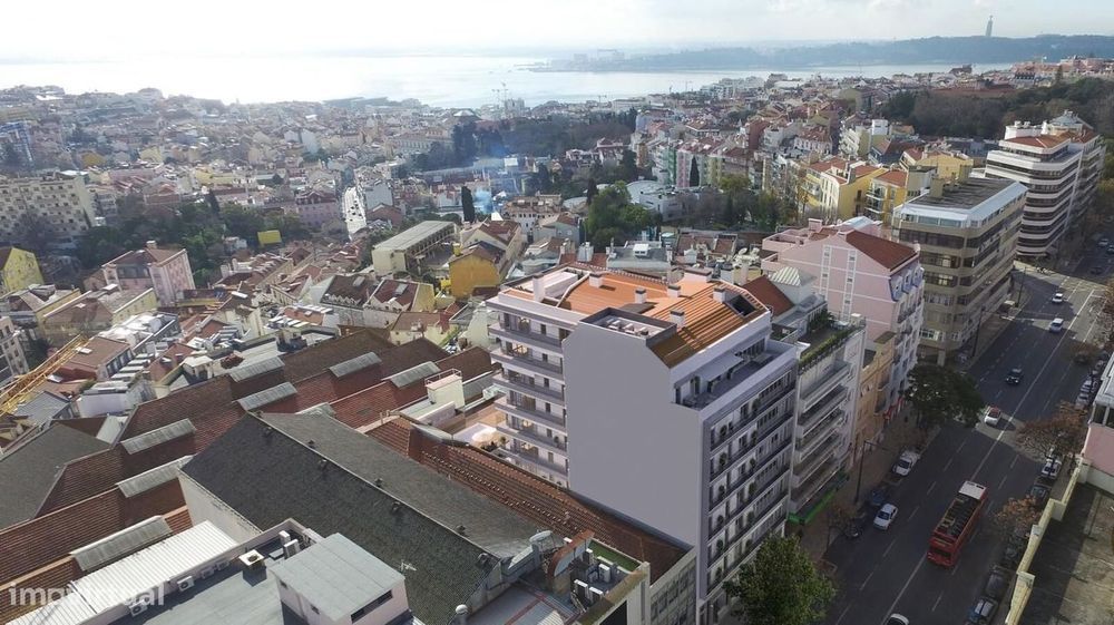 Apartamento T3 com vista, Estrela, Lisboa