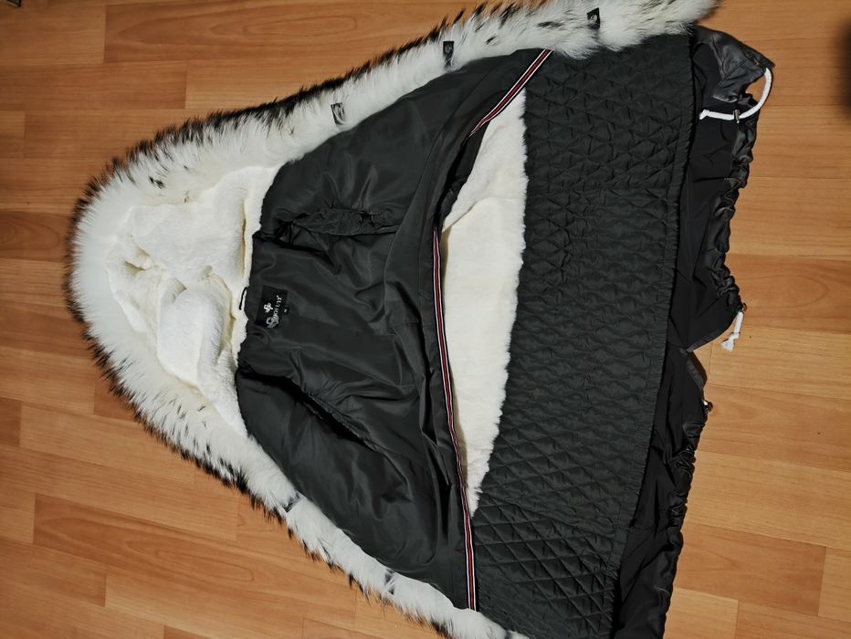 Парка с натуральным мехом