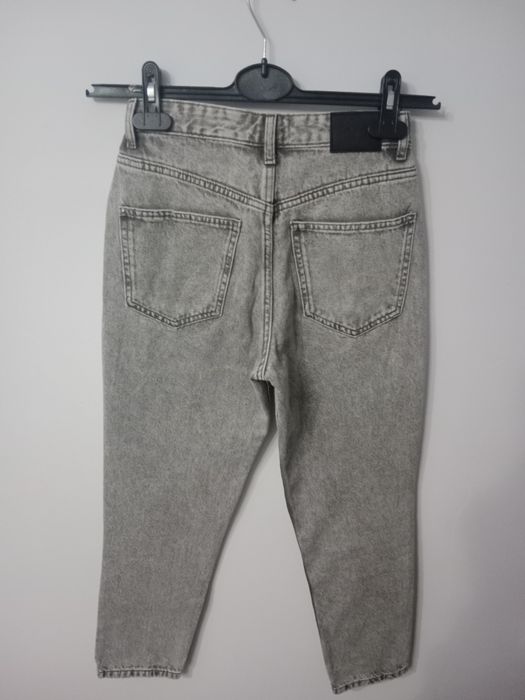 Nowe spodnie Sinsay mom fit rozmiar 34