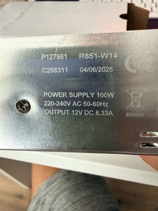 Fonte de alimentação - 220v para 12v