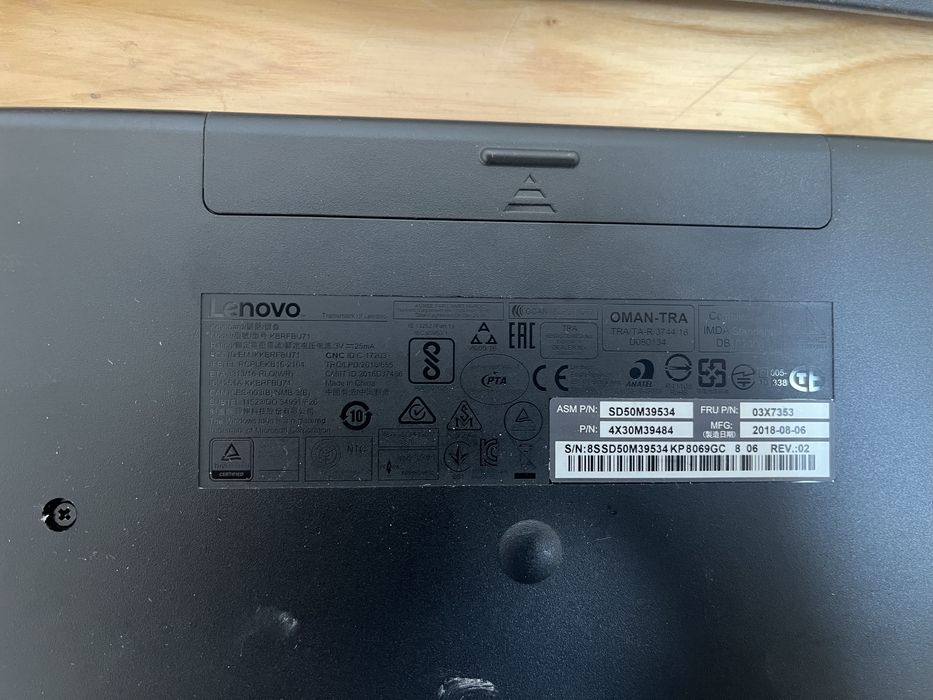 Lenovo i Titanum Klawiatura komputerowa przewodowa i bezprzewodowa