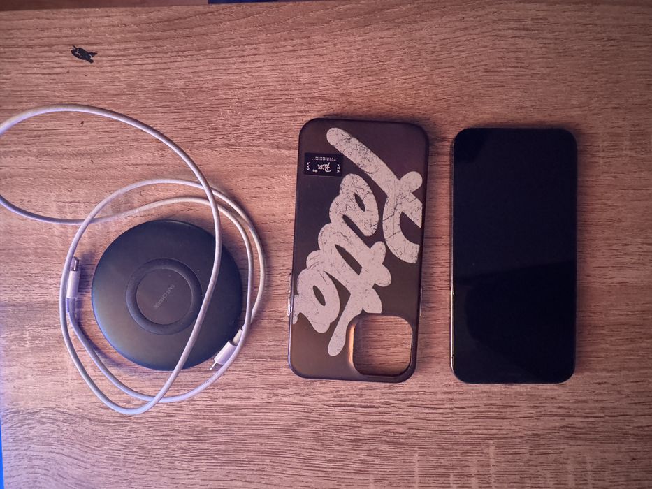 Iphone 12 pro excelente estado