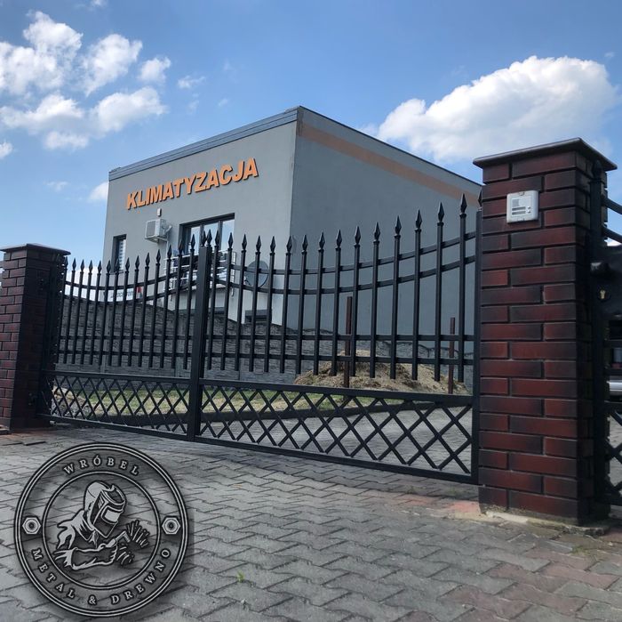 Ogrodzenie palisadowe kute płoty bramy przesuwne ocynk panel 3D