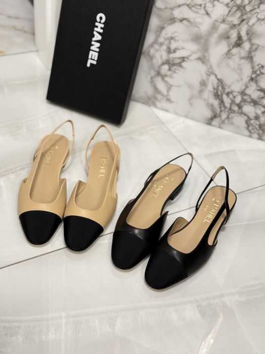 Czółenka Chanel Slingback