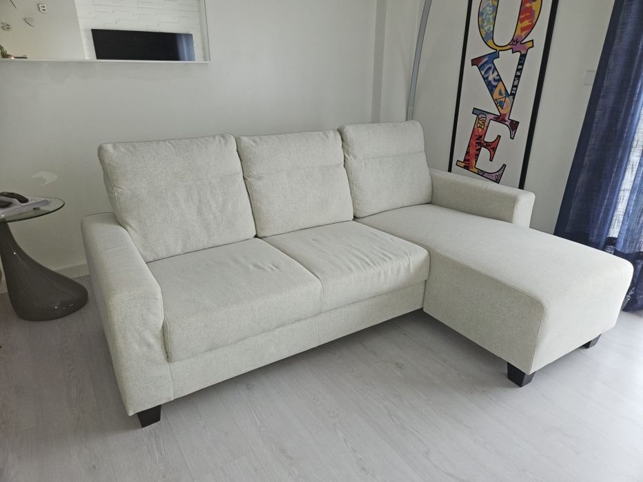 Sofá com chaise longue