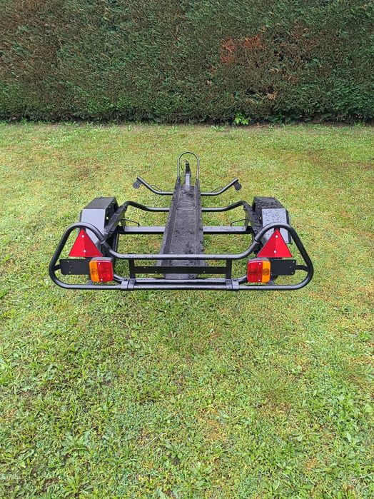 Trailer / Towed Vehicle