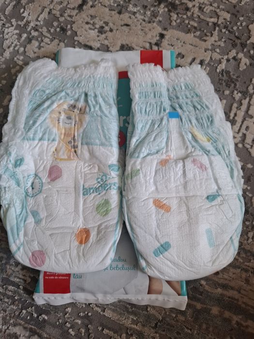 Підгузки-трусики,  памперси