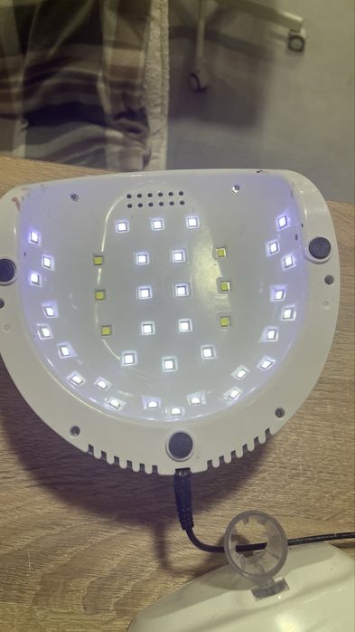 UV/LED лампа для маникюра, рабочая
