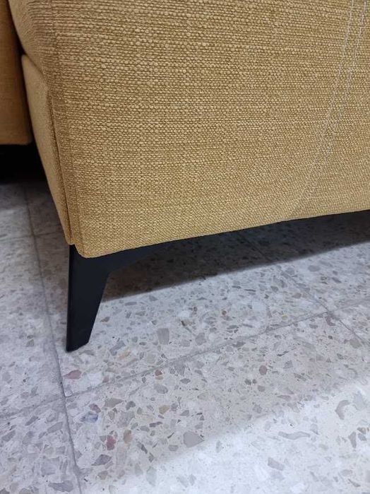Sofá Chaise longue Manchester  Novo (se faz cama)