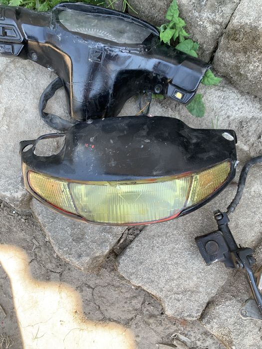 Продам пластик і пердній тормоз