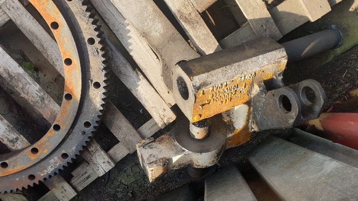 koparka mecalac 11 cx 11 cxi łożysko obrotu wieniec zębaty obrót