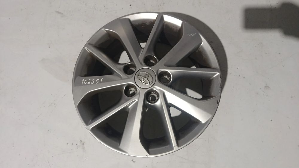 Conjunto de jantes TOYOTA Auris Hatchback (_E18_)