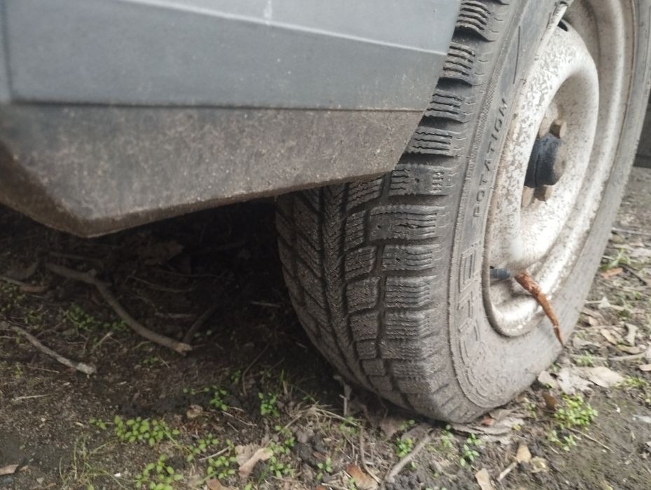 ВАЗ 2106 в рабочем состоянии.