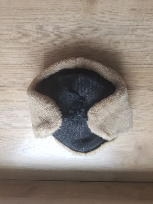 Czapka uszatka z czasów PRL męska