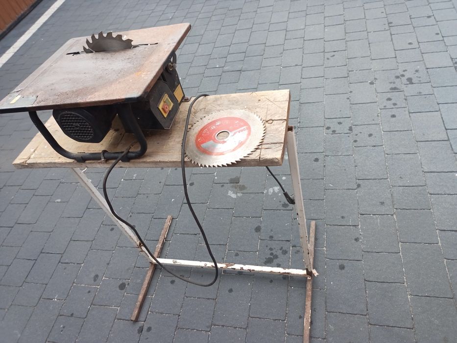 Piła stołowa 220v+dodatkowa tarcza.