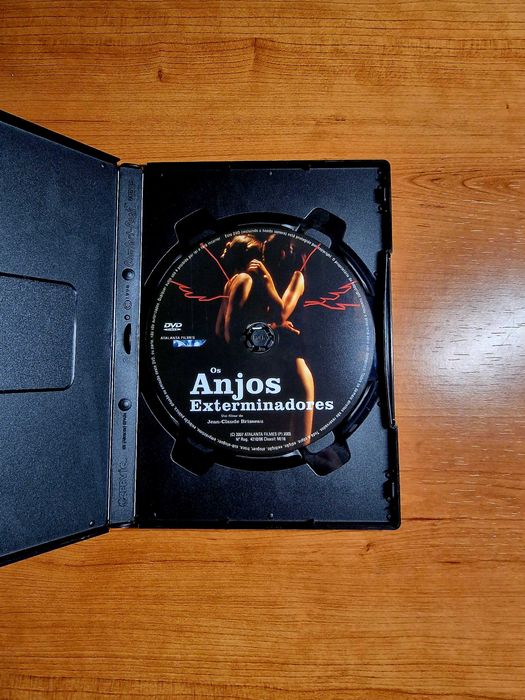 OS ANJOS EXTERMINADORES (Jean-Claude Brisseau) Maroussia Dubreuil