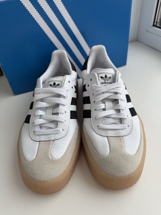 жіночі Кросівки Adidas Sambae