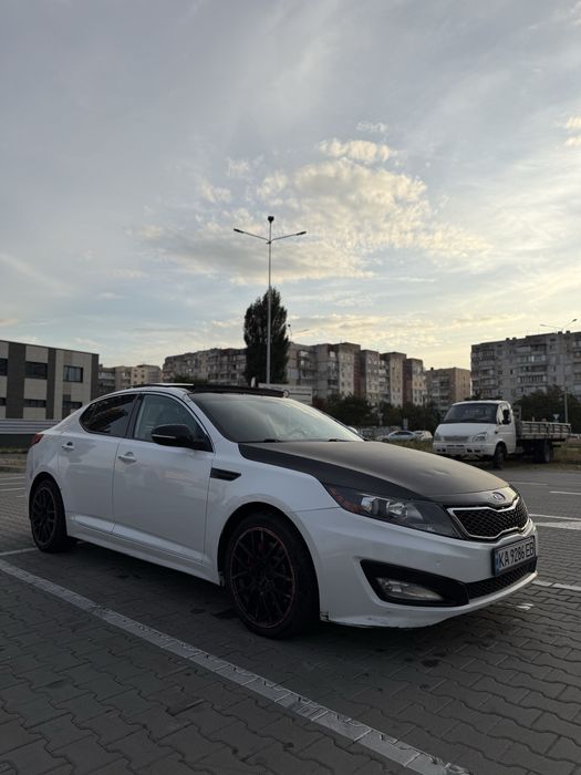 Kia optima 3 2011 2.0 turbo 280к.с