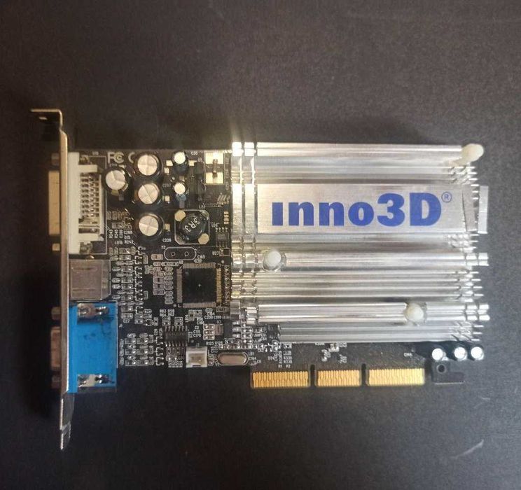 Видеокарты Radeon HD7470 2Gb Gigabyte GeForce 8600 GT Inno3D FX5200