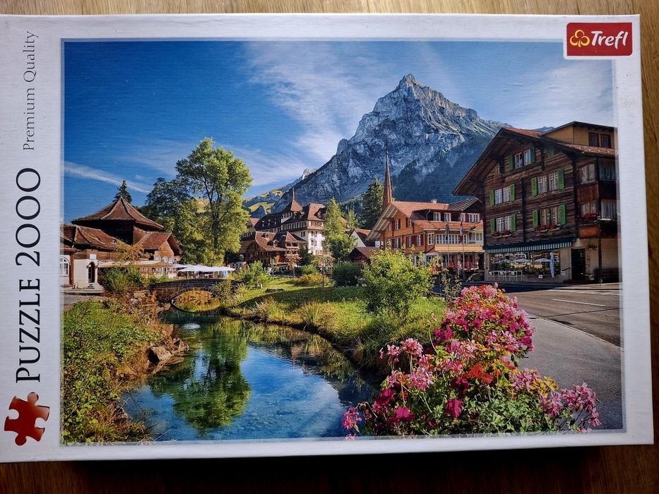 Puzzle Trefl - 2000el. - Alpy Latem jak nowe