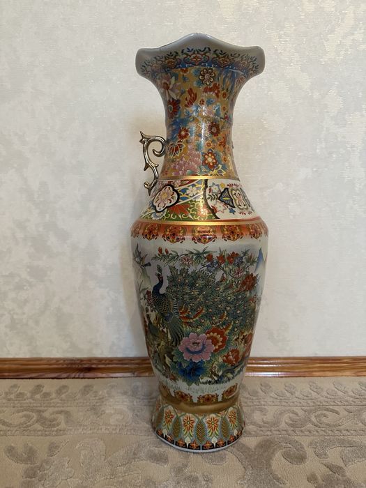 Ваза декоративна