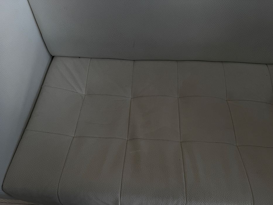 Sofá branco imita pele 160cm