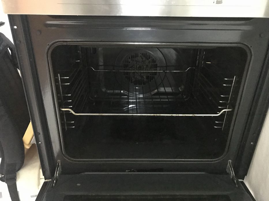 Forno de incastrar marca teka