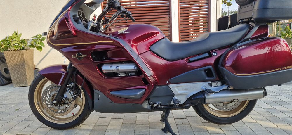 Honda Pan Europen ST 1100
