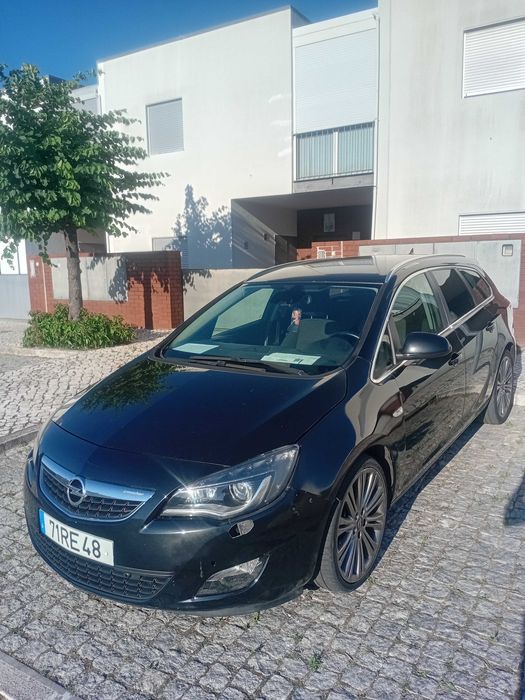 Opel astra ano 2012 1700 sport tourier foto 3