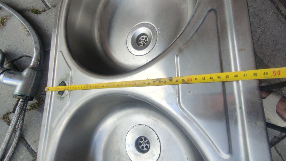 Lava loiça em inox.