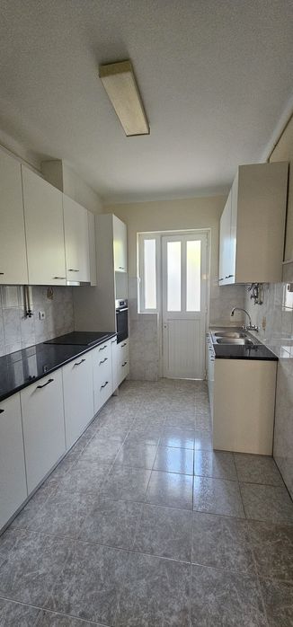 Arrenda-se Apartamento T3 - Castelo Branco