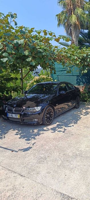 Veículo BMW 335i