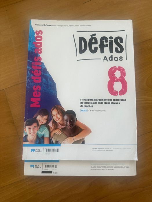 Défis - livro francês 8 ano