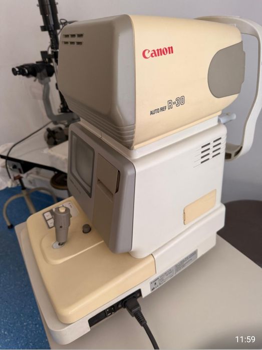 Equipamento de consultório de Oftalmologia