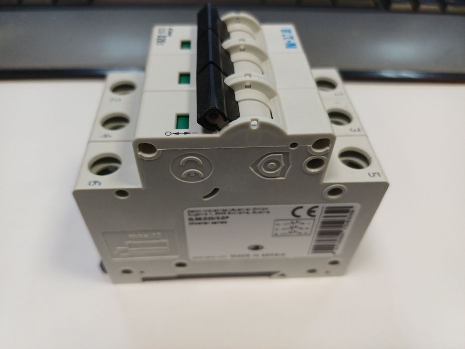 Wylacznik CLS6-D20/3