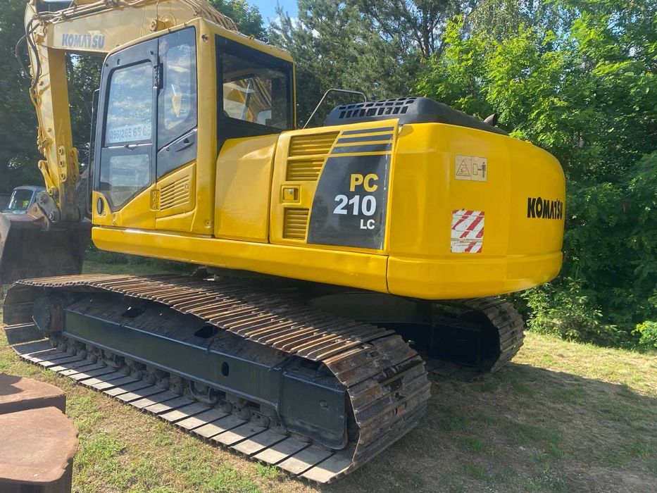 Продам екскаватор KAMATSU PC-210