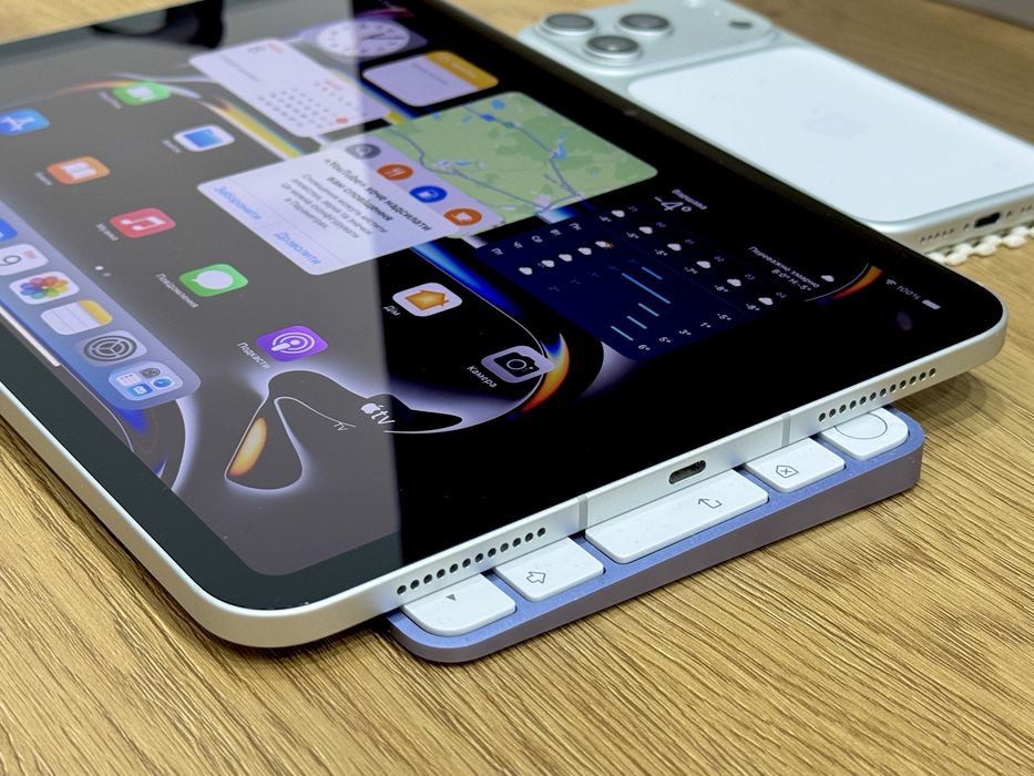 Планшет APPLE iPad 10.9 64GB Silver (100% АКБ 67 циклів, bypass)