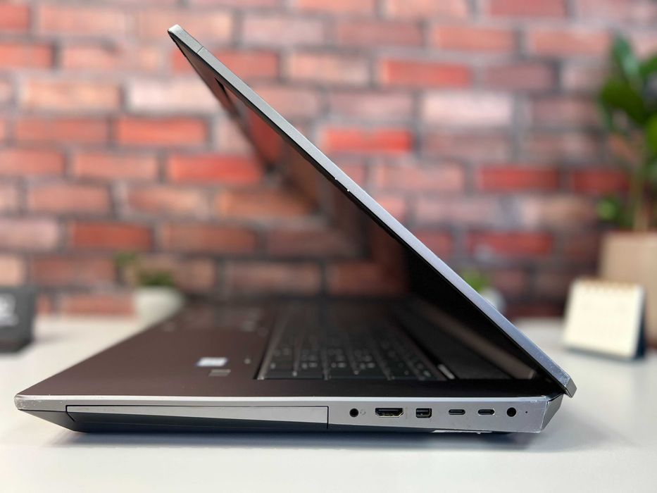 Ноутбук HP ZBook 17 G6·Quadro T1000 4GB·i5-9400H·16GB·512·17" Full HD