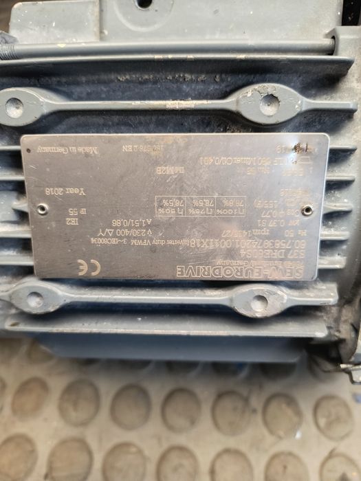 Przekładnia  53/min 0,37kW  reduktor motoreduktor SEW przekładnia mieszalnik