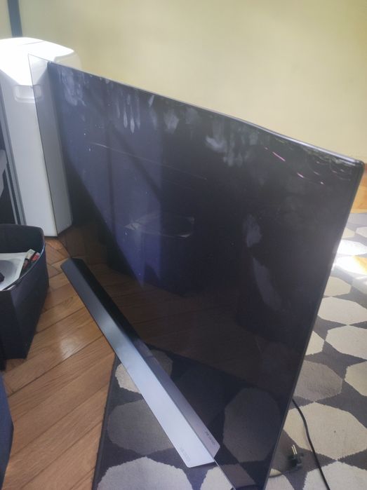 LG OLED CS 55" para peças (avariada)
